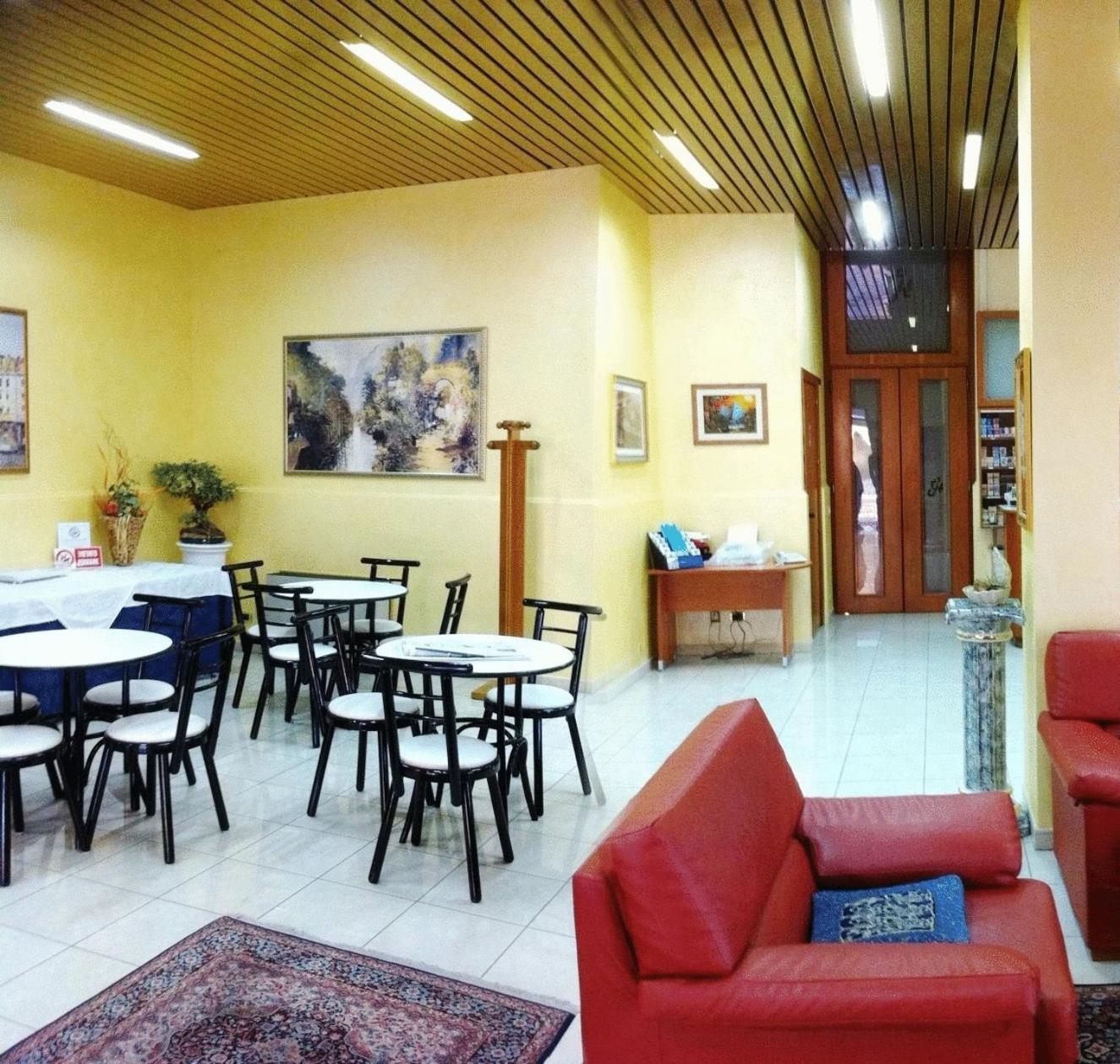 Hotel Ristorante Cordial Comiso Exterior photo
